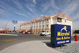 Hotel Microtel & By Wyndham